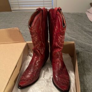 Dan Post red boots !!!